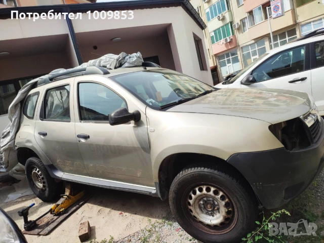 Дъстър на части, снимка 3 - Части - 54121943