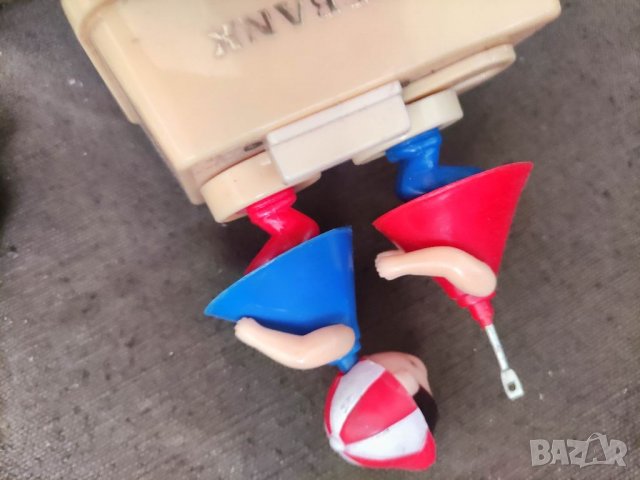 Продавам стари детски играчки, снимка 4 - Коли, камиони, мотори, писти - 37182818