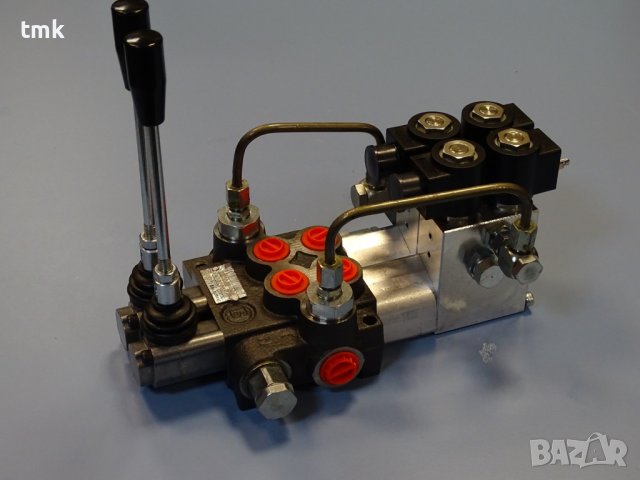 Хидравличен разпределител комбиниран "Бъдещност" 02Z50/VRP/2X/VRE 24VDC, 50L, 2 секции, снимка 2 - Резервни части за машини - 42889285