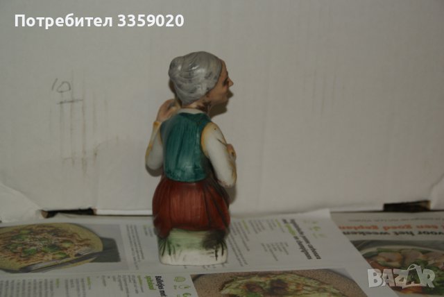 продавам керамична фигура , снимка 4 - Антикварни и старинни предмети - 40648679