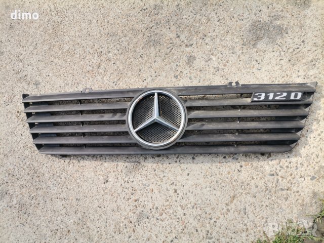 Решетка с емблема Mercedes sprinter 312