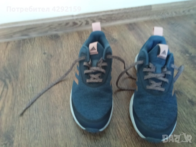 Маратонки Adidas,обувани 2 пъти 
