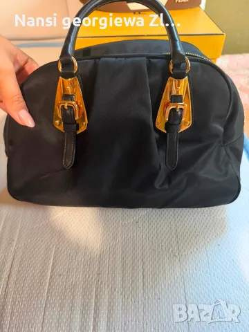 Чанта винтидж PRADA , снимка 5 - Чанти - 55932271