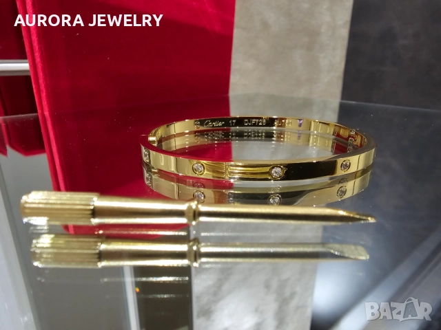 CARTIER Love Gold 10 Diamonds Small Model Гривна с Отверка