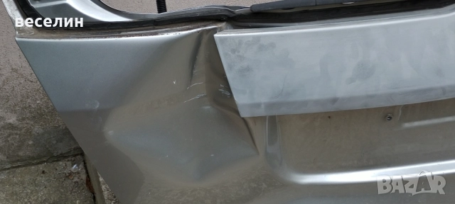 Врата багажник Хонда джаз , снимка 2 - Части - 51754177