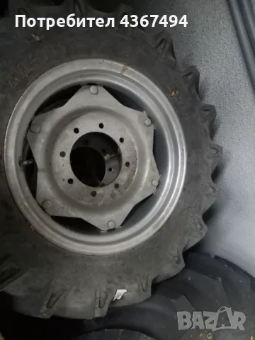 Гуми с джанти 12.4-24 и 18.4-30 BKT, снимка 4 - Селскостопанска техника - 48849722