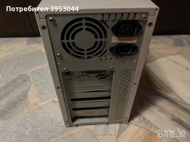 Ретро комп. кутия, снимка 3 - Работни компютри - 52484637