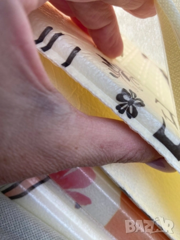 Двулицево меко килимче за игра XPE пяна 200х180см Писта, снимка 2 - Други - 52886681