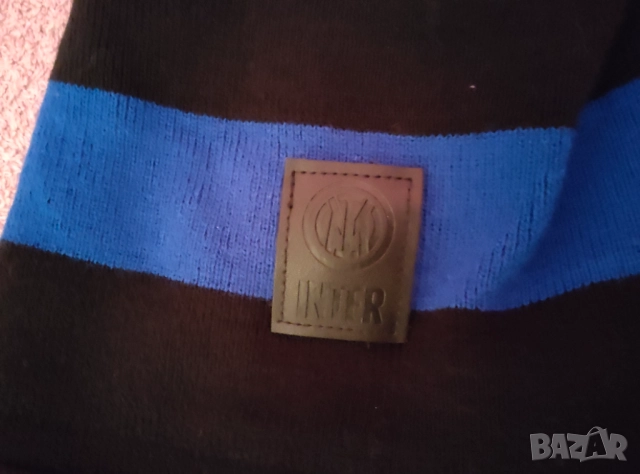 Лицензирана зимна шапка Интер Милано, снимка 2 - Фен артикули - 52774329