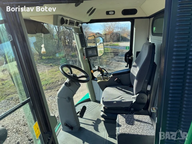 Комбайн John Deere W440 ЛИЗИНГ, снимка 7 - Селскостопанска техника - 50898586