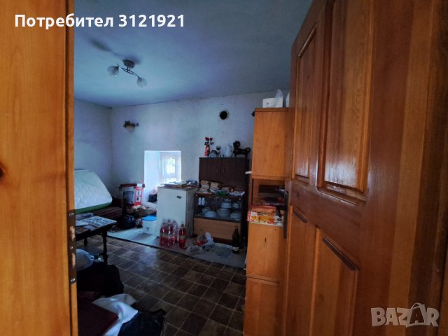 Самостоятелна къща с двор и гараж в с.Михнево , снимка 12 - Къщи - 44294684