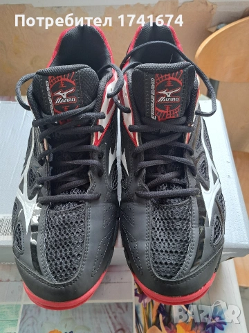 маратонки Mizuno 