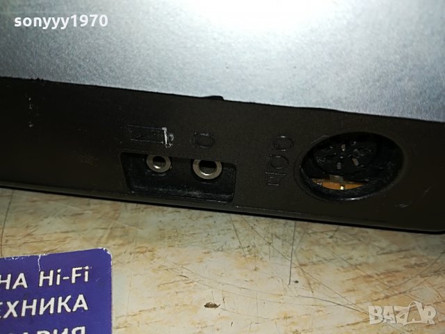 grundig cr560 germany 0208212104, снимка 11 - Радиокасетофони, транзистори - 33703870