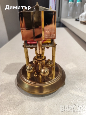 кварцов часовник, снимка 2 - Антикварни и старинни предмети - 52808674