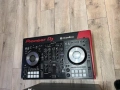 DJ контролер DDJ-800, снимка 1