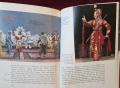 Кратка история на театъра / The Theatre. A Concise History, снимка 15