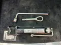 Оригинален крик ключ и кука за Mercedes  w211.w212-E-class.w203.w204.w205-C-class., снимка 3