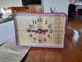 Стар настолен часовник будилник Янтар,Jantar #3, снимка 4