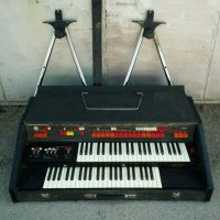 стар, ретро, винтидж професионален електронен синтезатор -орган WILGA, клавир, ел. орган, пиано, снимка 2 - Пиана - 30150553