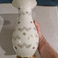 Декоративна порцеланова ваза със златни орнаменти BAVARIA - Ръчна изработка, снимка 1 - Вази - 38782155
