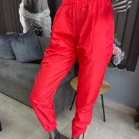 панталон шушляк в червен цвят, снимка 1 - Панталони - 40291911