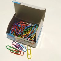 Цветни кламери - 100 бр. 33 mm  в кутия, снимка 7 - Ученически пособия, канцеларски материали - 29433654