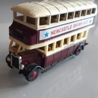 Автобус Matchbox Leyland TDI bus , снимка 1 - Колекции - 31834277