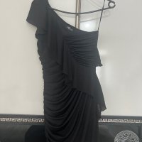 Дълга черна рокля с едно рамо размер S, снимка 2 - Рокли - 40873020
