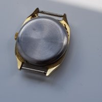 Дамски часовник Omega, снимка 4 - Антикварни и старинни предмети - 29821047