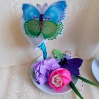 Налични-Сапунени цветя летяща чаша , снимка 11 - Декорация за дома - 32037882