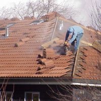 Цялостно изграждане на нов покрив  Пренареждане на керемиди  Поставяне на битумни керемиди, снимка 18 - Ремонти на покриви - 34159223