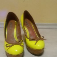Обувки, снимка 1 - Дамски елегантни обувки - 32140583