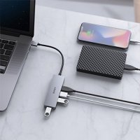 AUKEY USB 3.1 хъб, ултратънък 4-портов USB хъб от алуминий, съвместим с Mac, Surface Pro, PC​​, снимка 3 - Други - 38018764