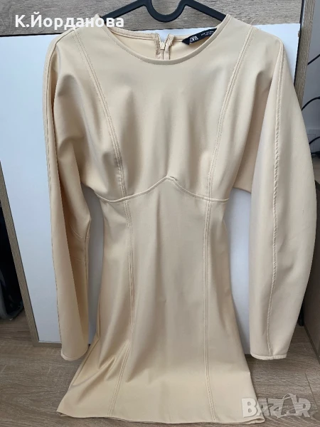 Рокля Zara кремава, снимка 1