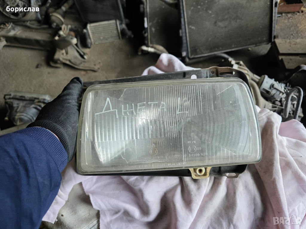 Ляв фар за Фолксваген джета , снимка 1