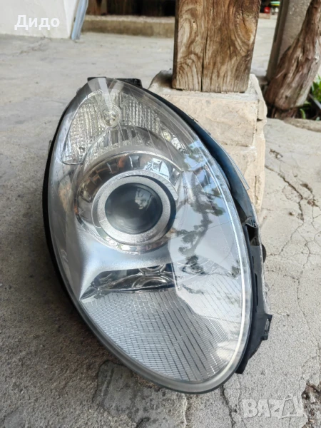 Фар Mercedes W251 R-Classa Xenon десен /Фар Мерцедес Р W251 Оригинален, снимка 1