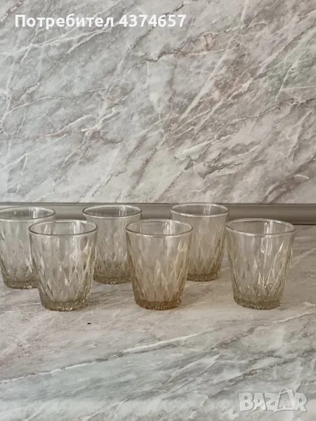 Стари водни чаши с релеф, снимка 1