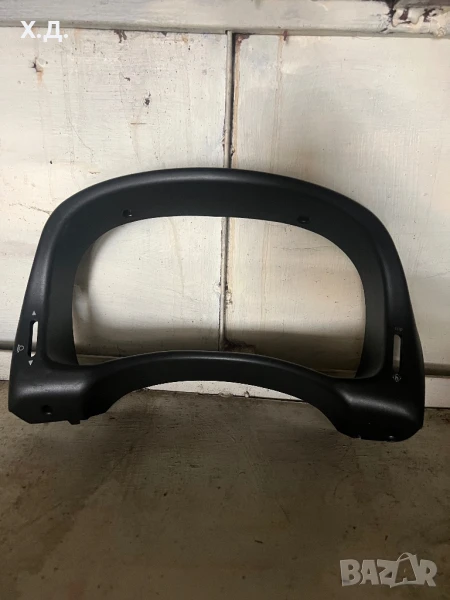 Пласмаса около километража Фиат Пунто2 2002г , снимка 1