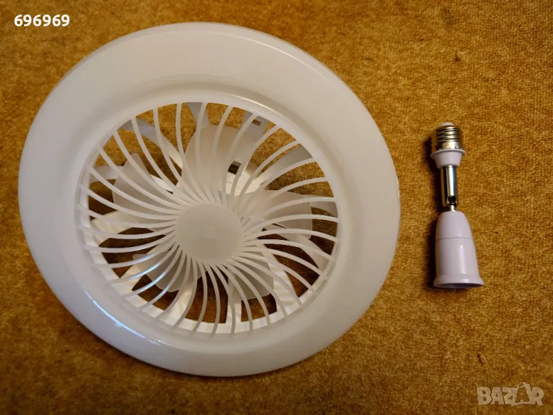 Удължител за фасунга със средна основа E27 до E27, 180 градуса сгъваема фасунга за лампа., снимка 1