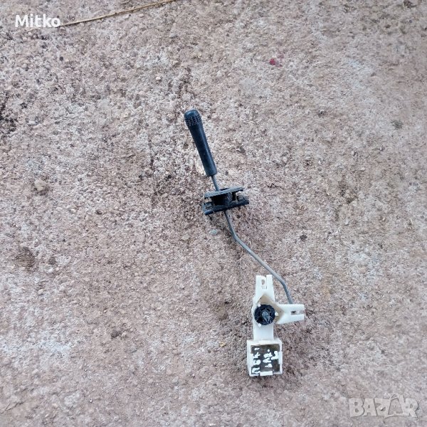 Бутон Отключване Заключване + Механизъм Задна Лява Врата За Фолксваген Пасат Б4 1995г / VW Passat B4, снимка 1