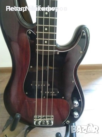 Продавам бас китара Jassen precision bass, снимка 1