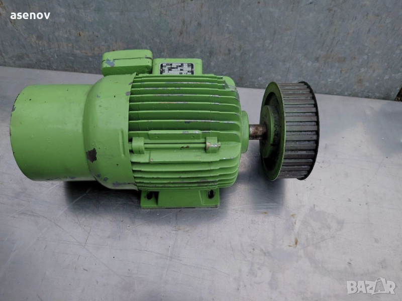 електродвигател 0,75 кв, снимка 1