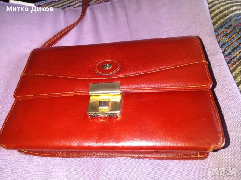 Борсета Чанта за ръка маркова със заключване естествена кожа 240х175мм нова, снимка 1