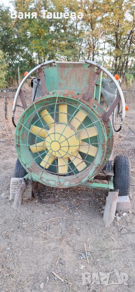 Продавам вентилаторна пръскачка с италианска помпа, снимка 1