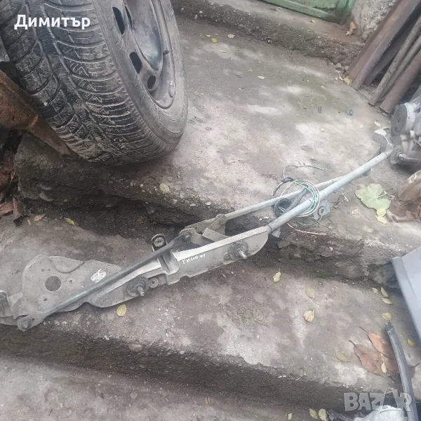 Механизъм Предни Чистачки За Нисан Алмера Тино 2002г / Nissan Almera Tino 2002y, снимка 1