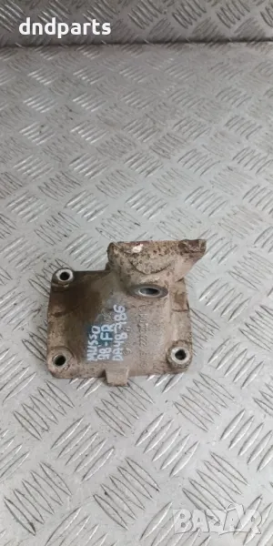 Лапа двигател SsangYong Musso 2.3i 1998г.(дясна,)	, снимка 1