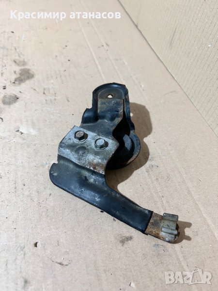 Щтипки  за преден капак щека за Нисан х-трейл T30.2002-2007г, снимка 1