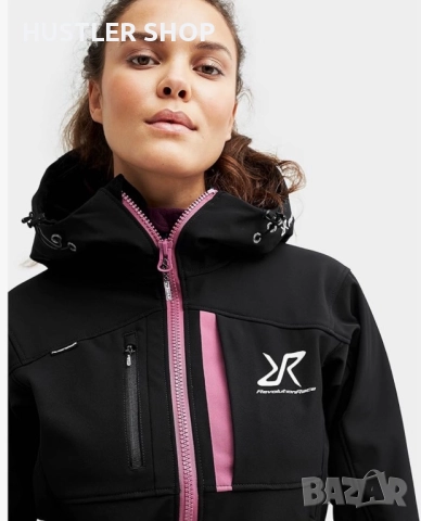 Дамско софтшел яке REVOLUTION RACE. Размер XS