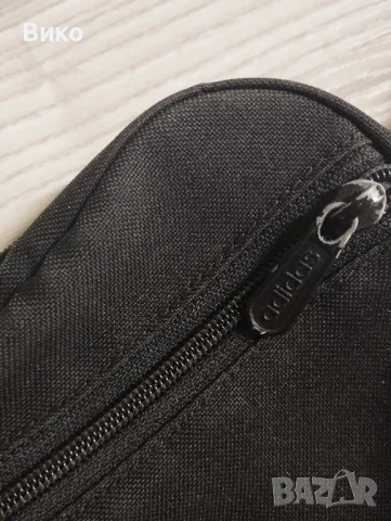 чанта adidas, снимка 2 - Чанти - 51177712