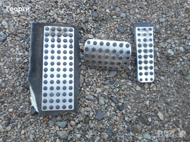 Емблеми надписи и букви и педали спортни от Мерцедес, снимка 16 - Части - 47654986